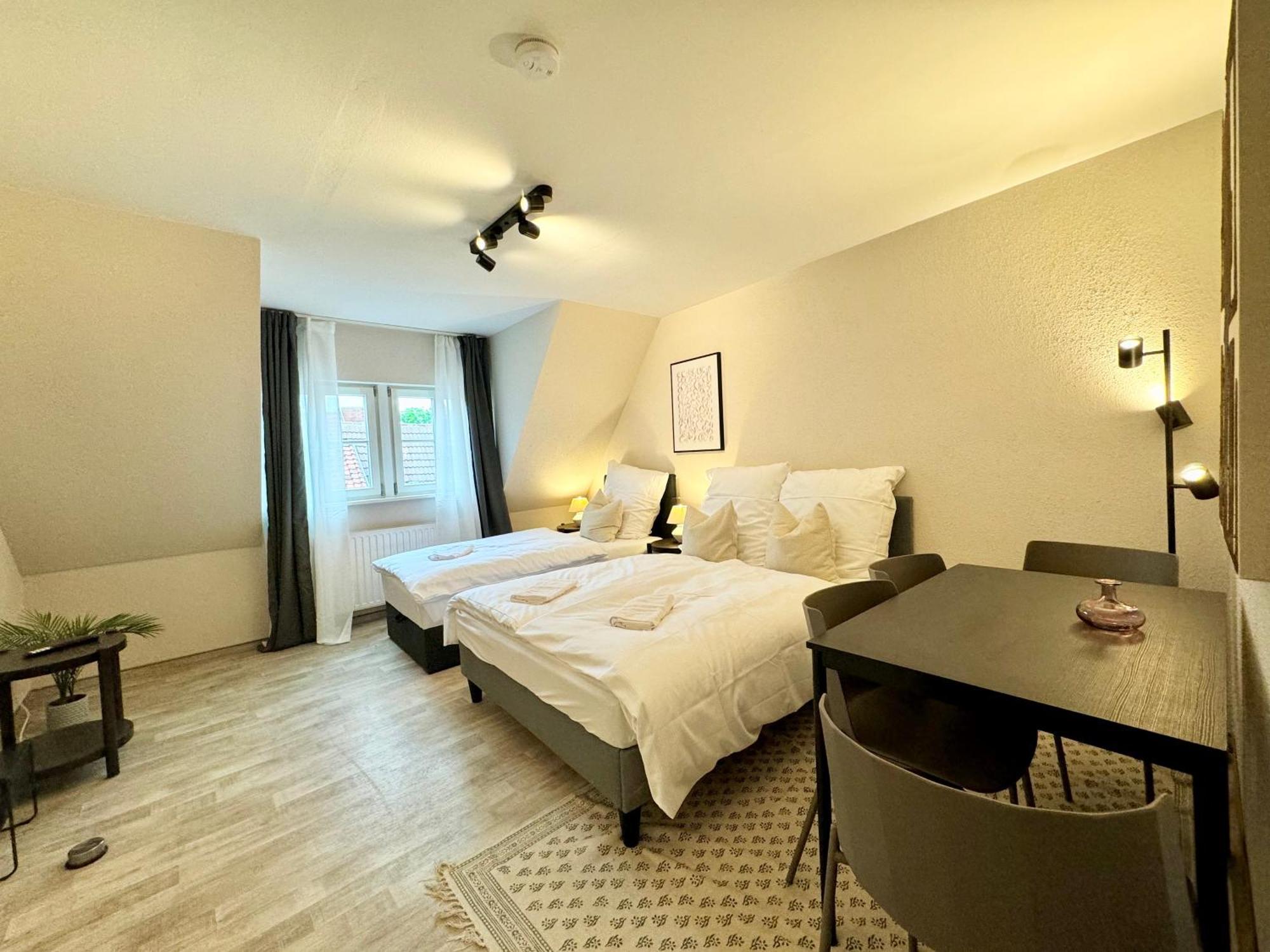 Gina Stay - Apartmenthaus Im Zentrum Von Quedlinburg Bagian luar foto