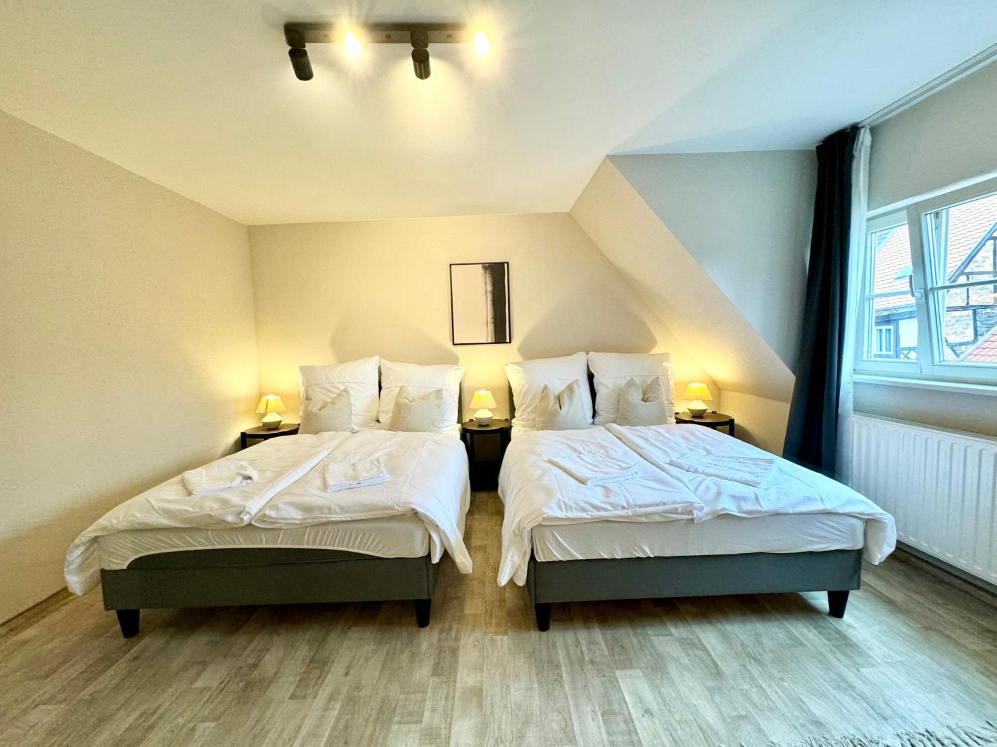 Gina Stay - Apartmenthaus Im Zentrum Von Quedlinburg Bagian luar foto