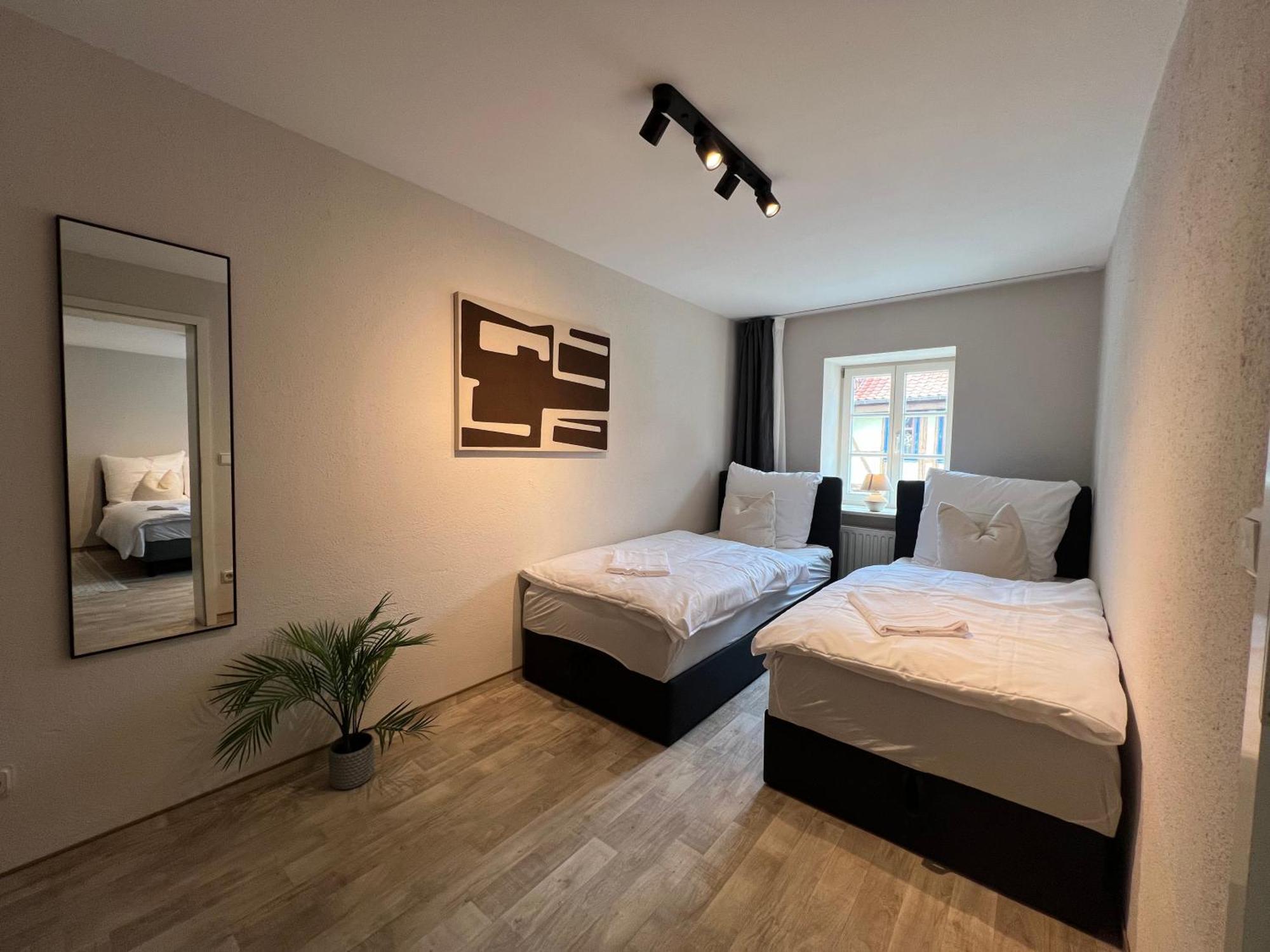 Gina Stay - Apartmenthaus Im Zentrum Von Quedlinburg Bagian luar foto