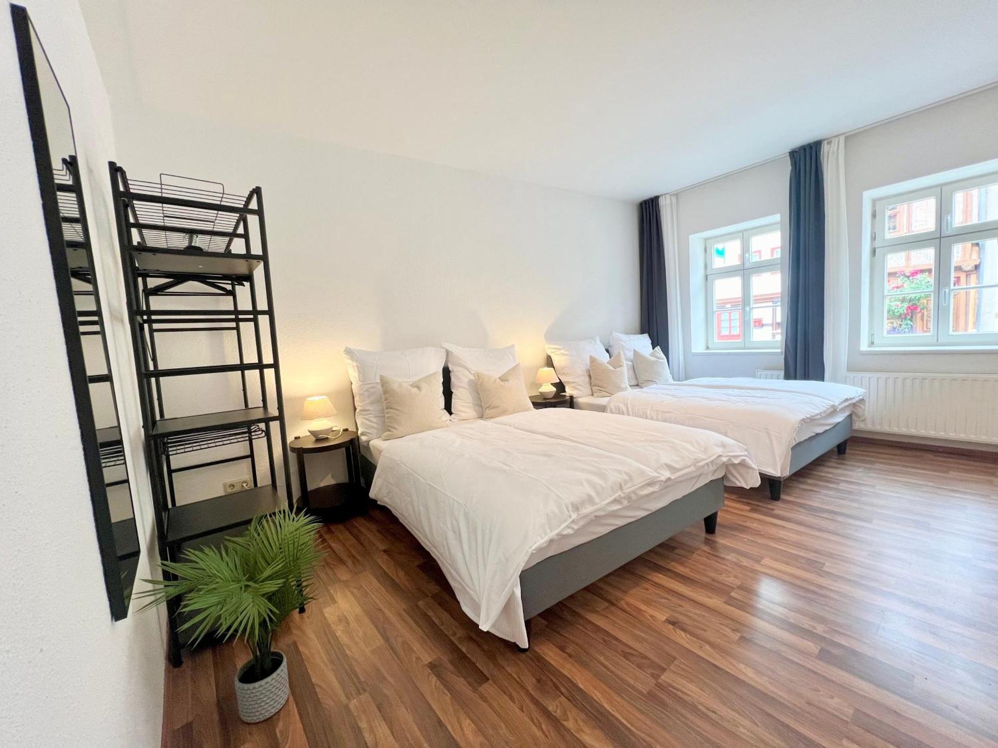 Gina Stay - Apartmenthaus Im Zentrum Von Quedlinburg Bagian luar foto