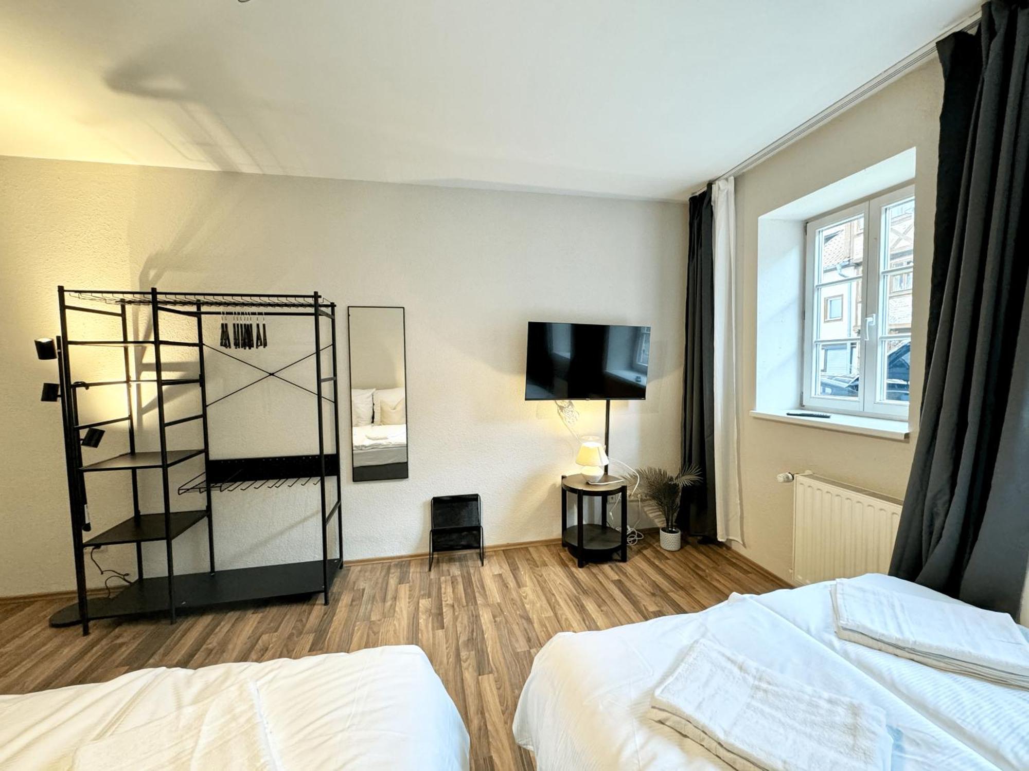 Gina Stay - Apartmenthaus Im Zentrum Von Quedlinburg Bagian luar foto